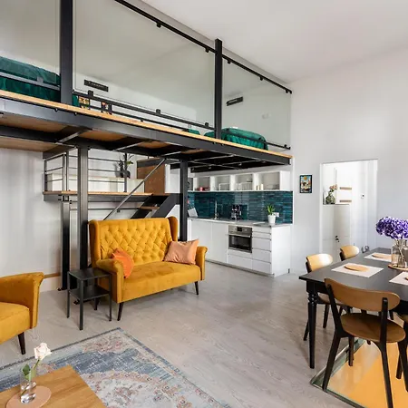 Luxe Living Kazimierz With Patio Apartmán *