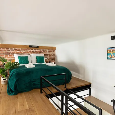 Luxe Living Kazimierz With Patio * Krakov